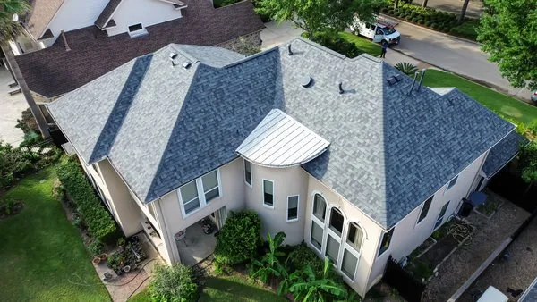 High Point Home Builders Logo