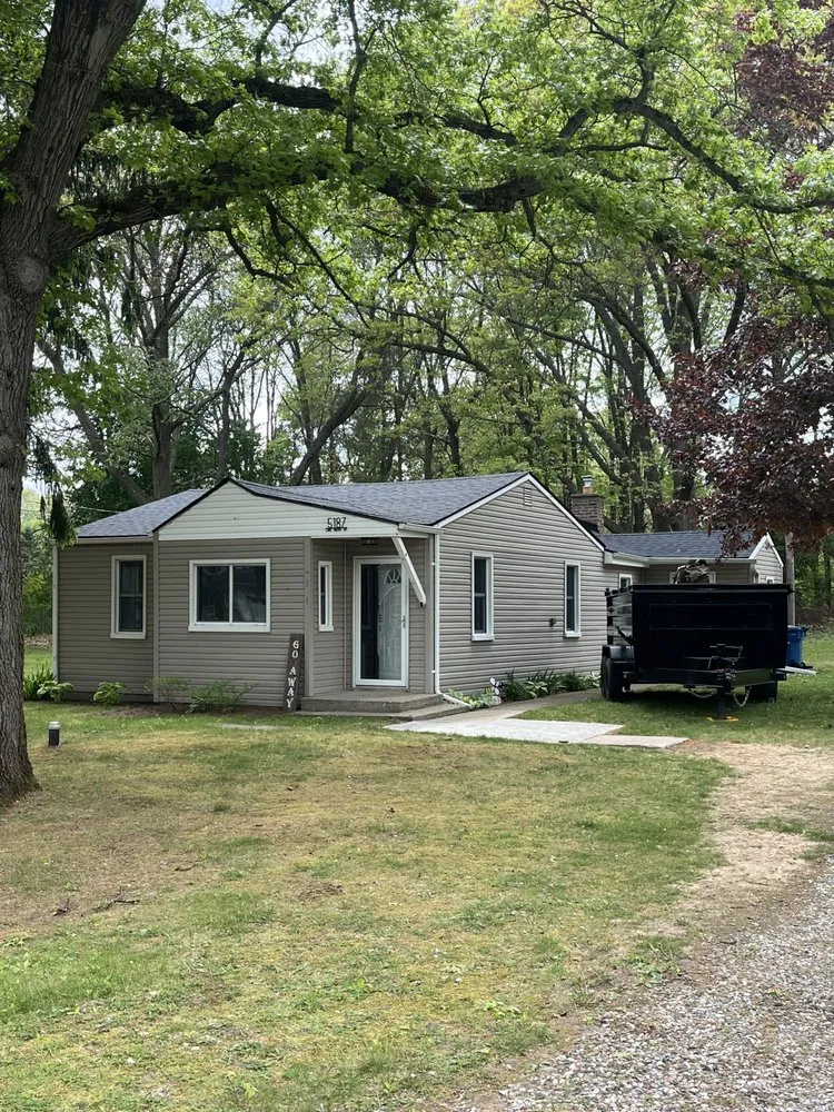 Reliable roof repair same-day service in White Lake Township, MI by High Quality Home Construction