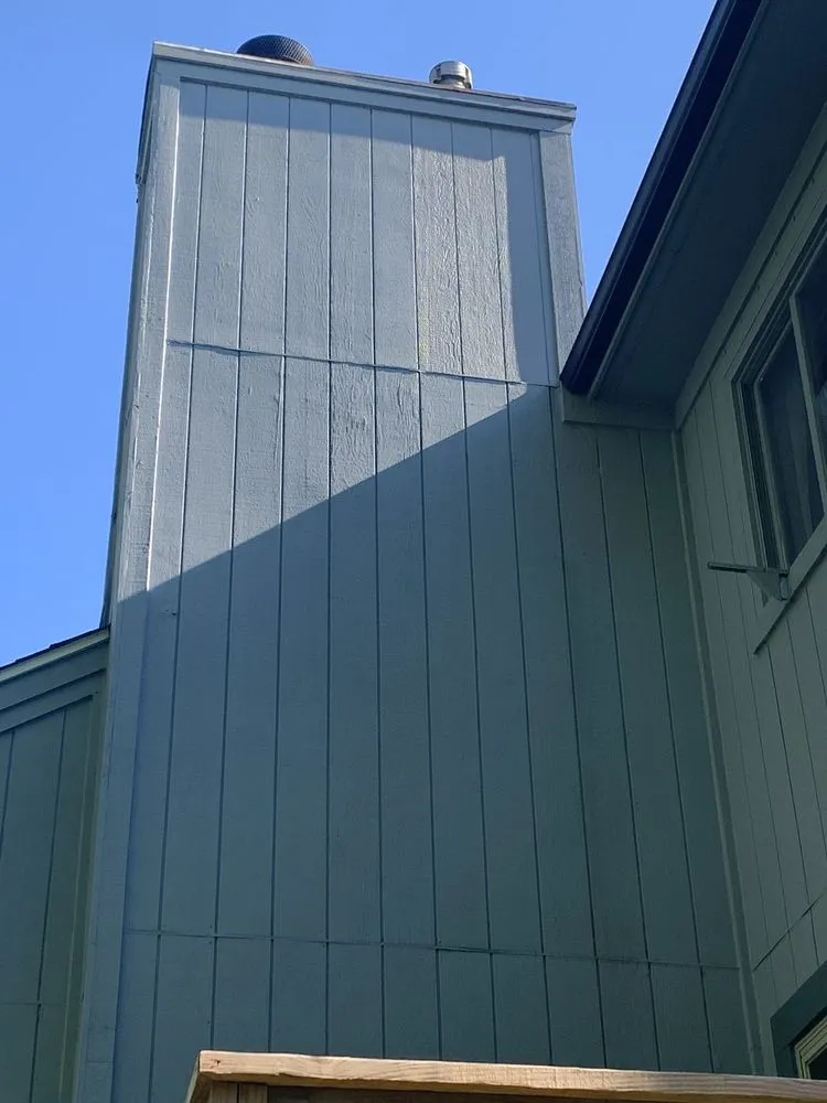 Trusted residential roofing service same-day service in White Lake Township, MI by High Quality Home Construction