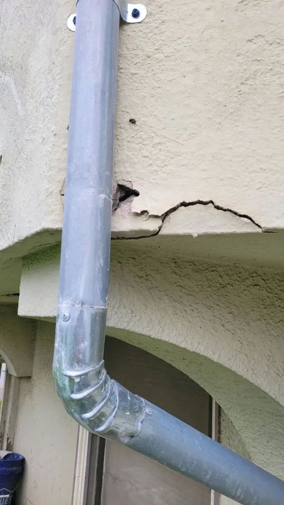 Slide of High Quality Roofing