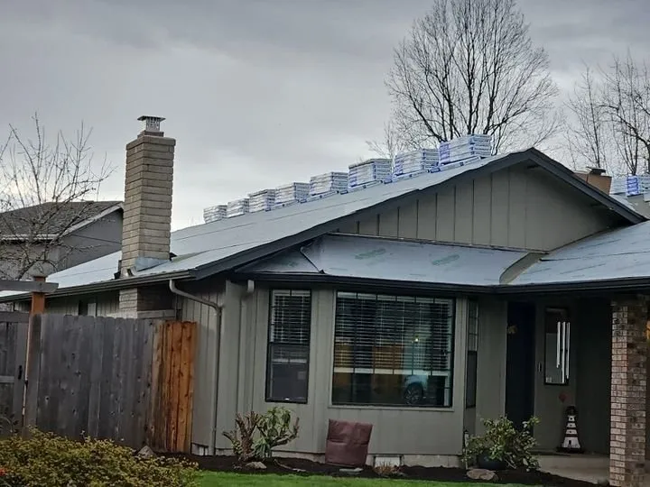 Slide of High Ridge Roofing & Gutters