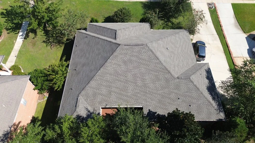 Slide of High Tide Contracting and Roofing