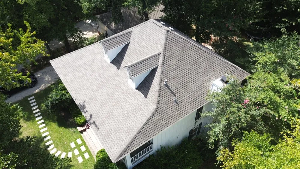 Slide of High Tide Contracting and Roofing