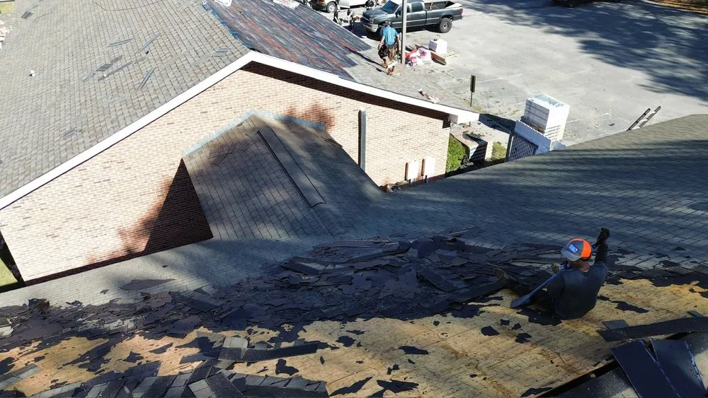 Slide of High Tide Roofing & Restoration