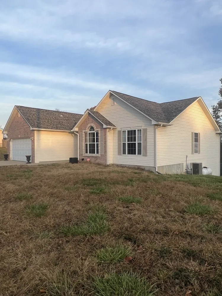 Top-rated roof leak repair in Crocker, MO - High Up Roofing
