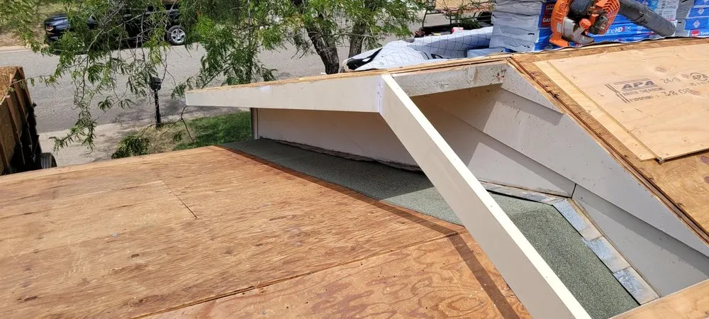 Professional shingle roofing service experts serving Rescue, CA - Higher Level Roofing