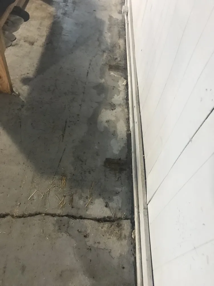 Slide of Highland Roofing Company