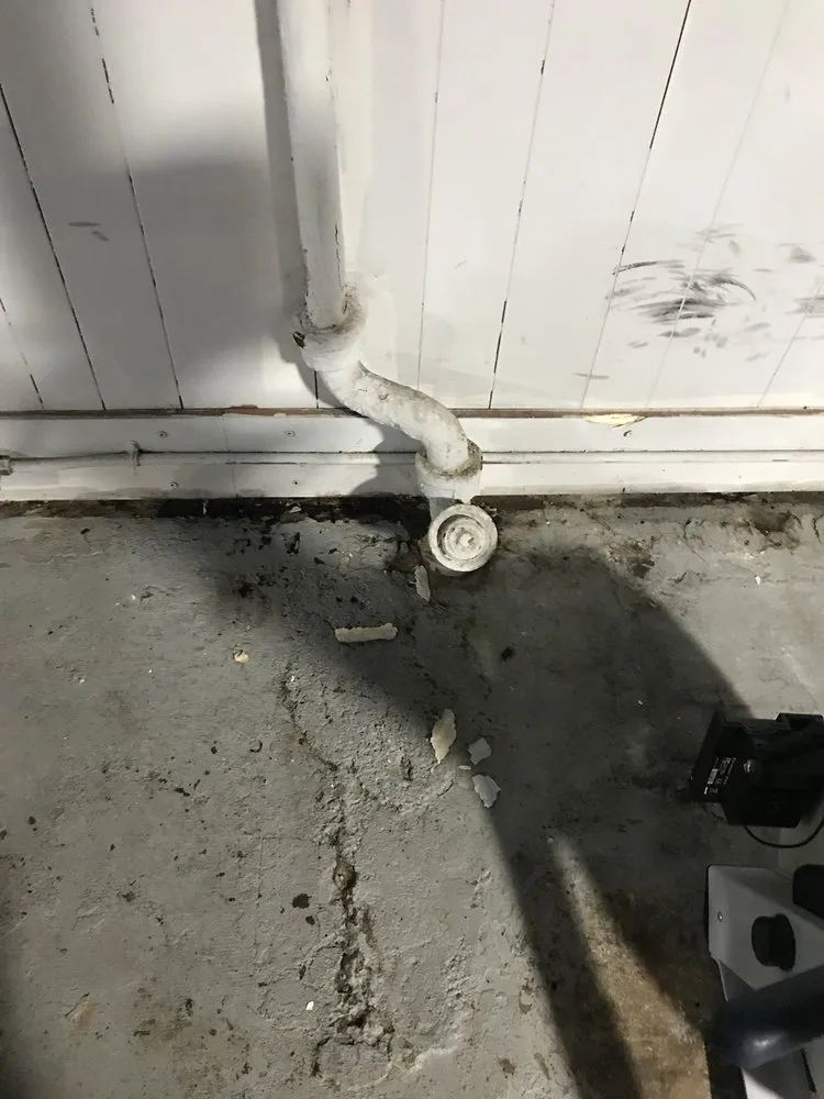 Slide of Highland Roofing Company