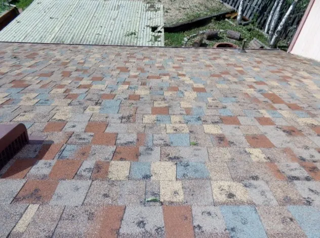 Slide of Highlands Roofing