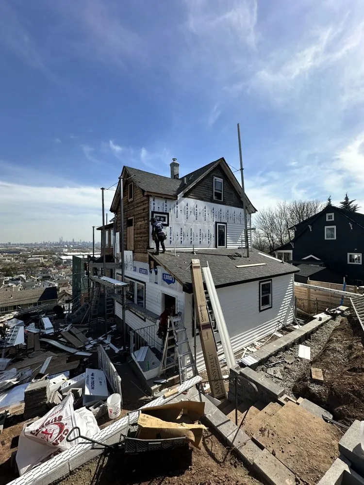 Slide of Highrize Construction Group