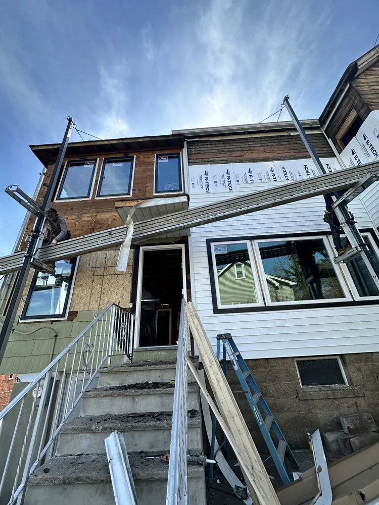 Slide of Highrize Construction Group