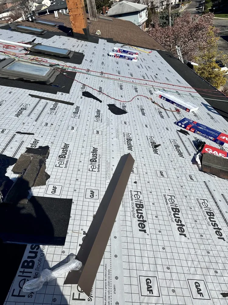 Slide of Highrize Construction Group