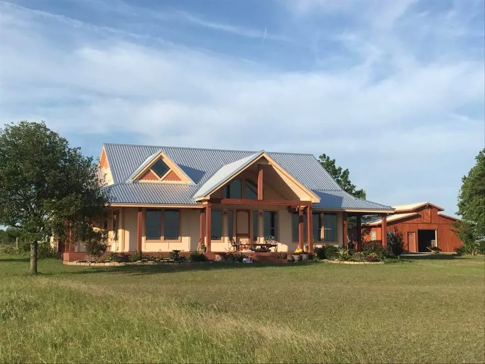 Slide of Hilco Metal Building & Roofing Supply