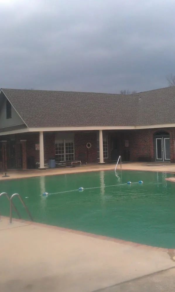 Top-rated roof repair experts serving Cordova, TN - Hill Contracting