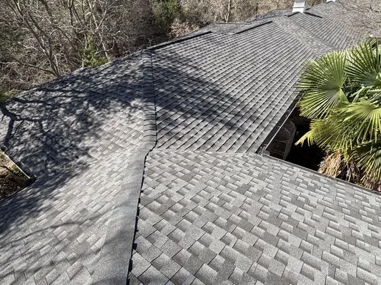 Hill Country Premier Roofing Logo