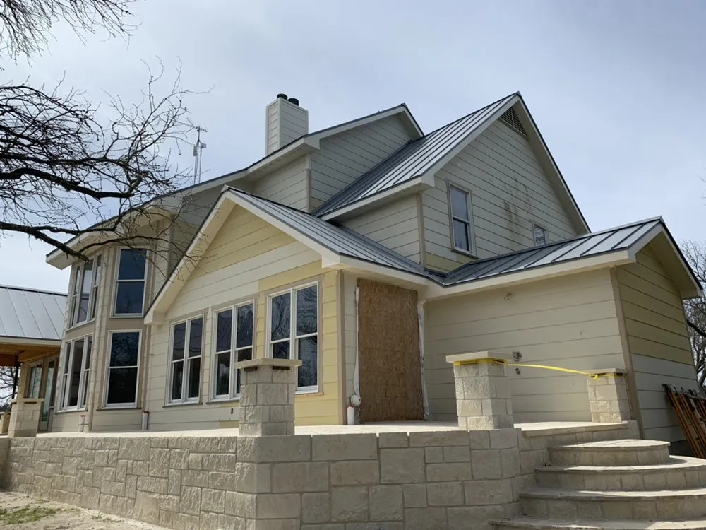 Slide of Hill Country Roofing