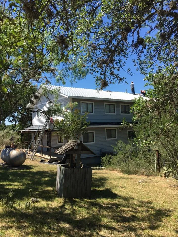 Slide of Hill Country Roofing