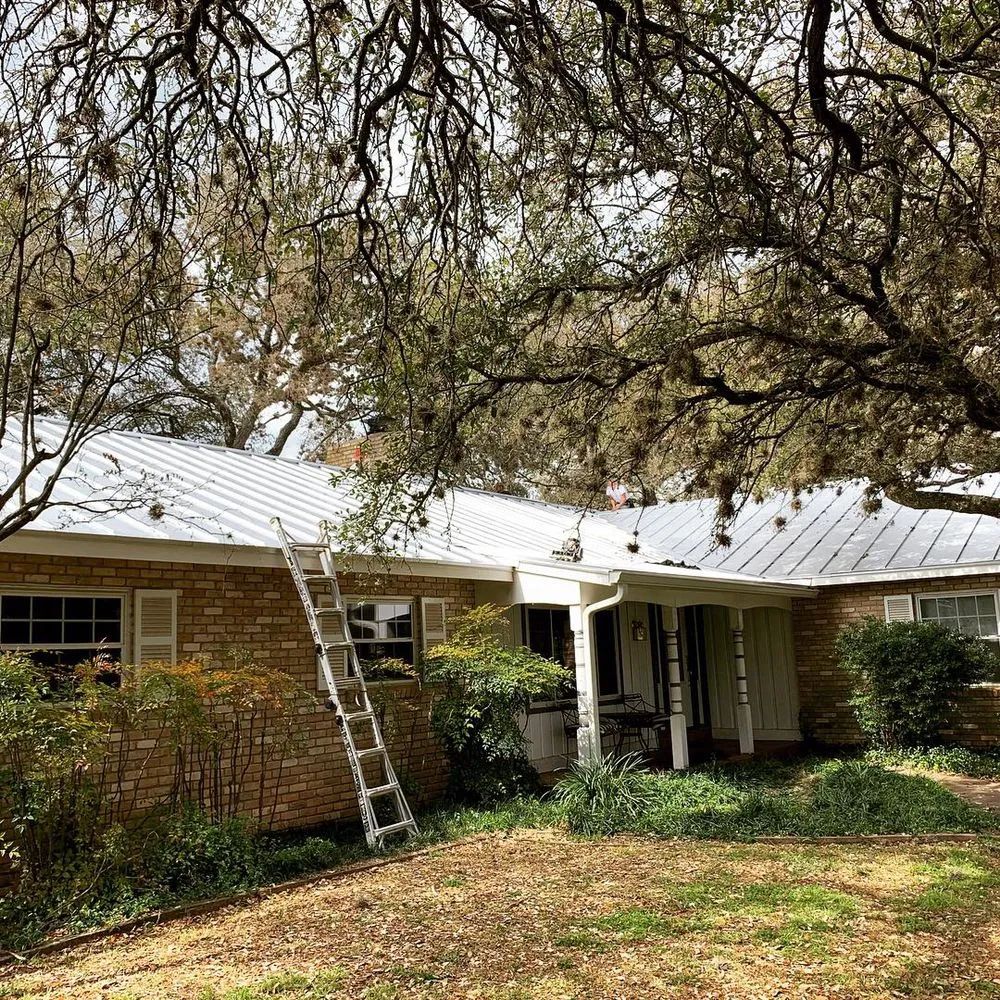 Slide of Hill Country Roofing