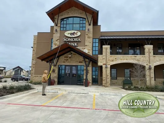 Hill Country Window Cleaning And Pressure Washing