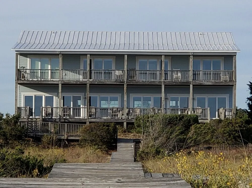 Slide of Hilliard Roofing & Siding