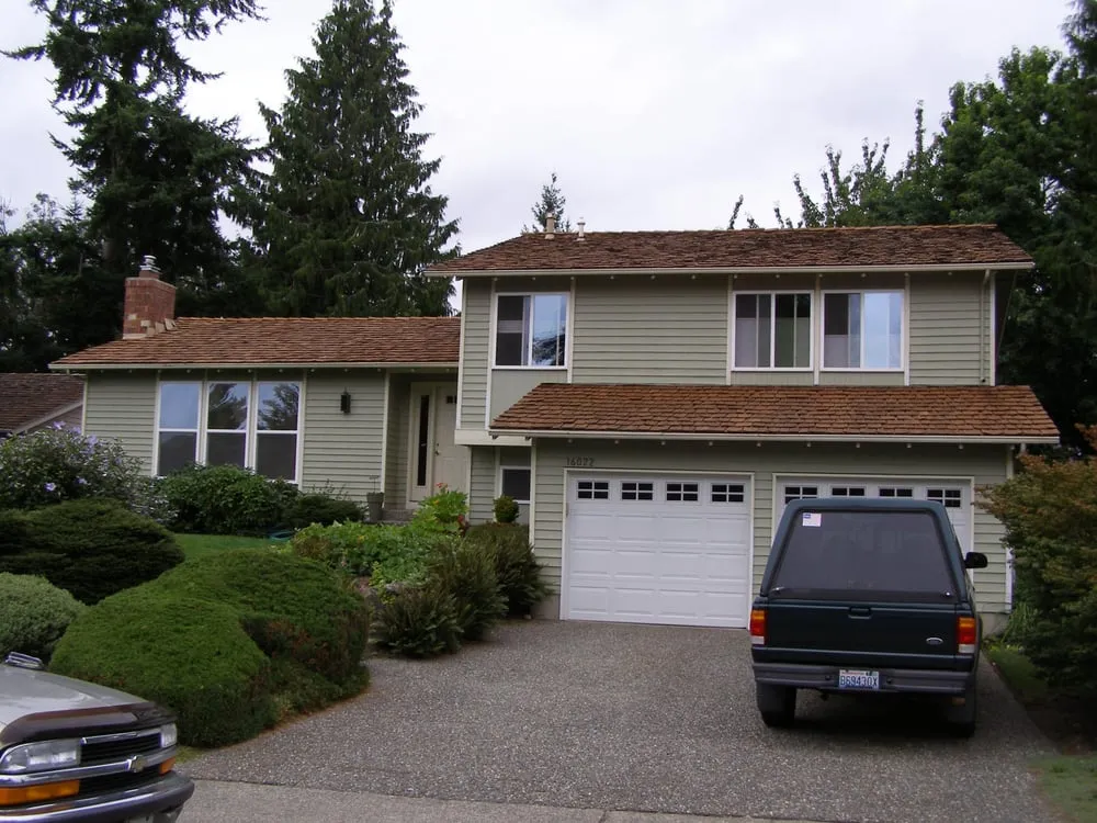 Slide of Hillside Roofing & Gutters