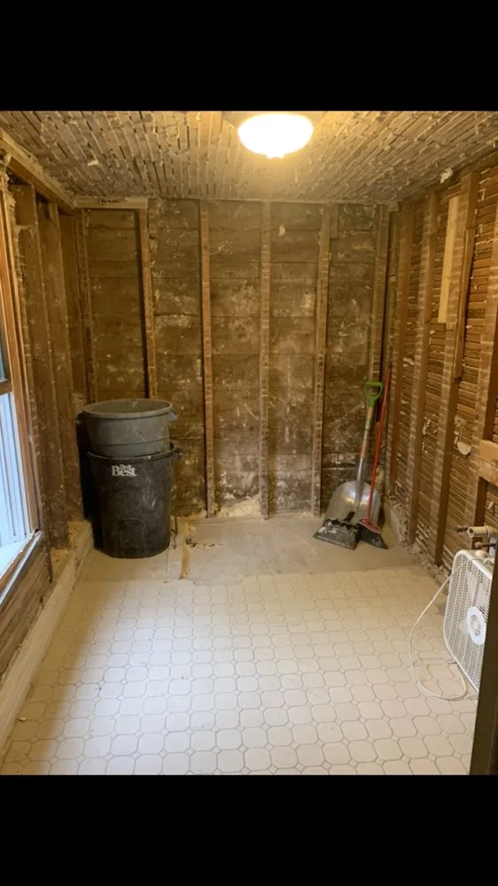 Slide of Hilltop Builders