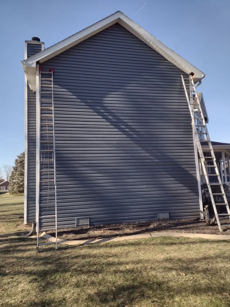 Slide of Hillz Construction