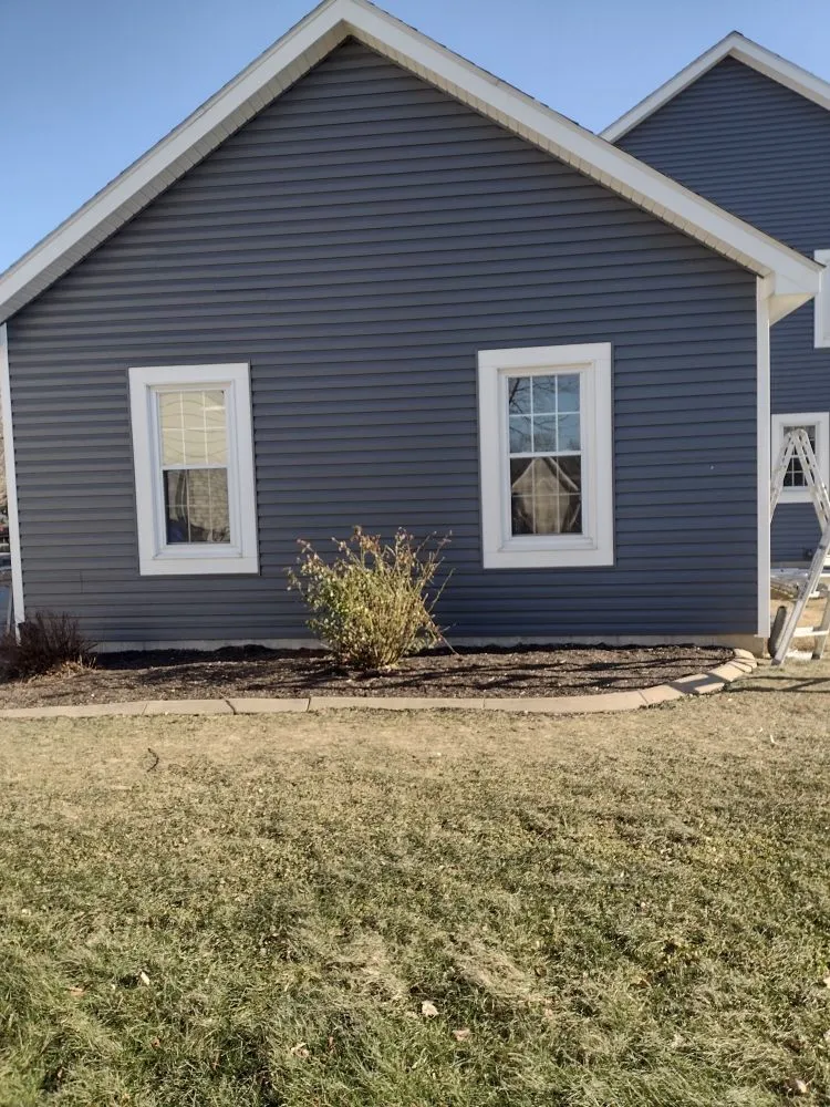 Slide of Hillz Construction