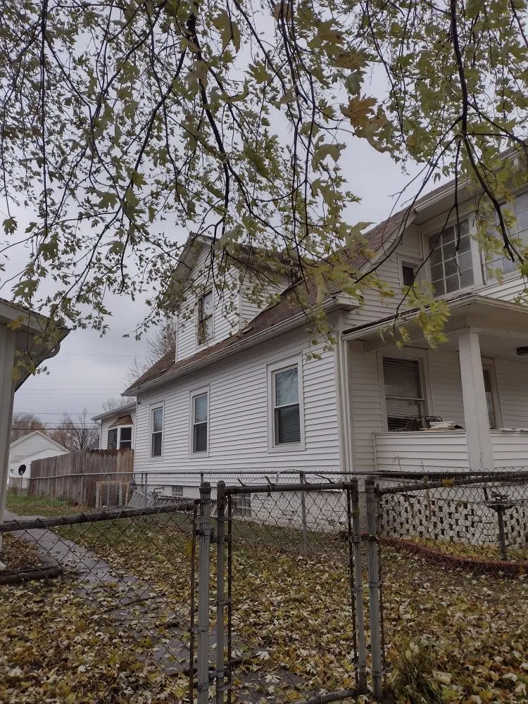 Slide of Hillz Construction