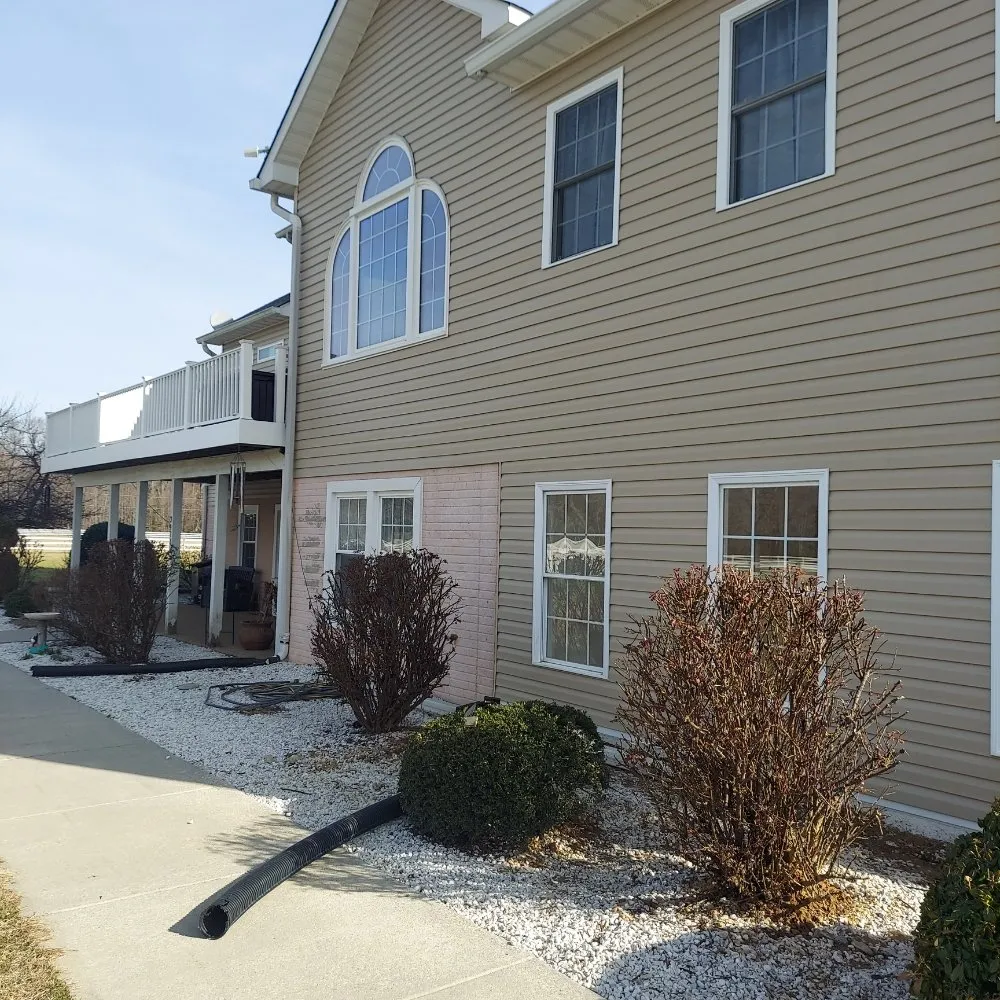 Slide of Hilton Home and Wildlife Services