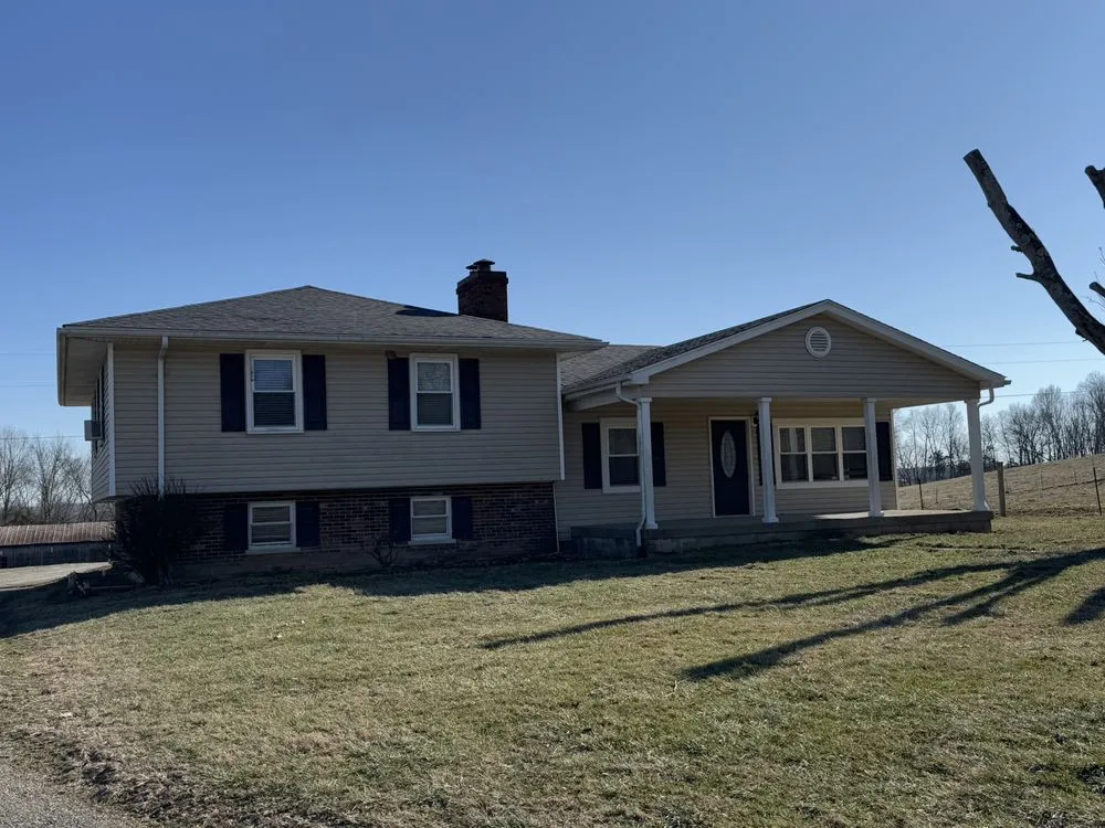 Slide of Hingle’s Roofing