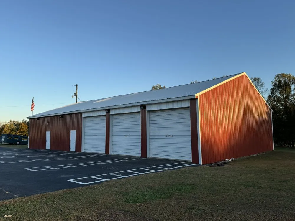 Slide of Hingle’s Roofing