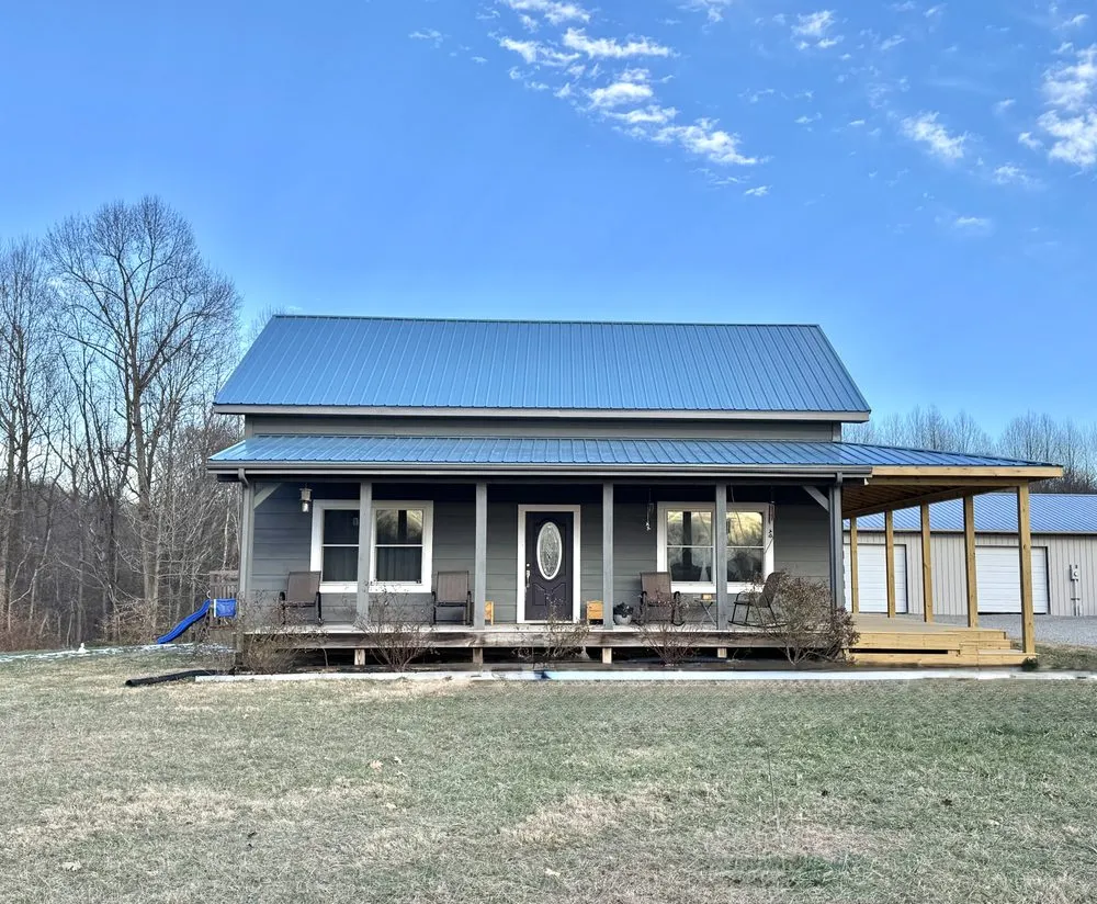 Slide of Hingle’s Roofing