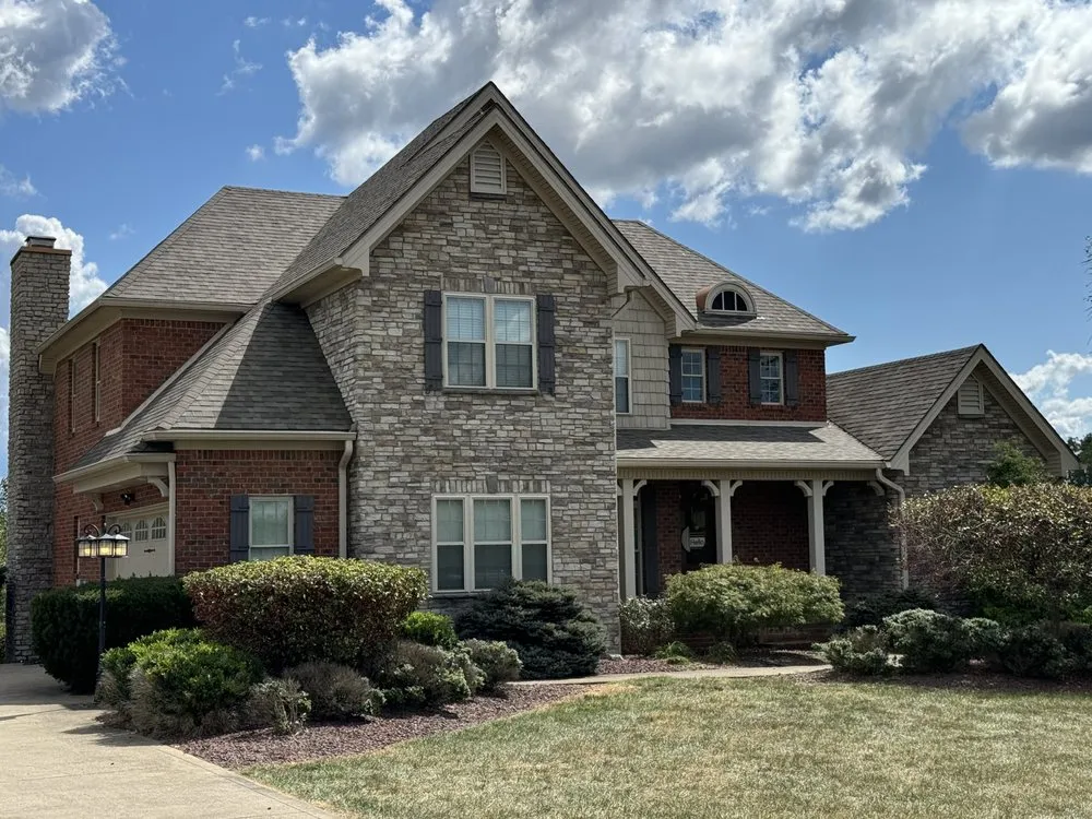 Slide of Hingle’s Roofing