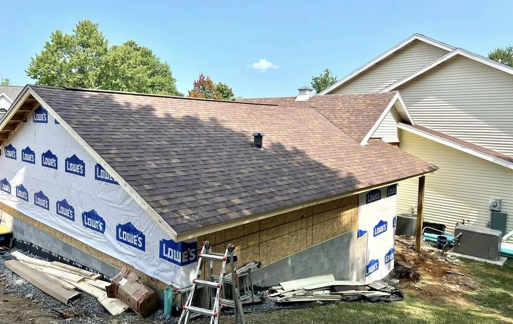 Expert storm damage roof repair experts serving Wadestown, WV - Hinkle Homes Contracting