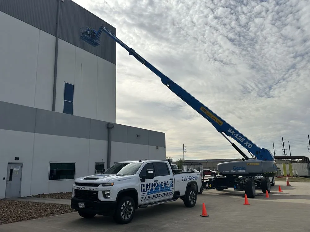 Slide of Hinojosa Waterproofing