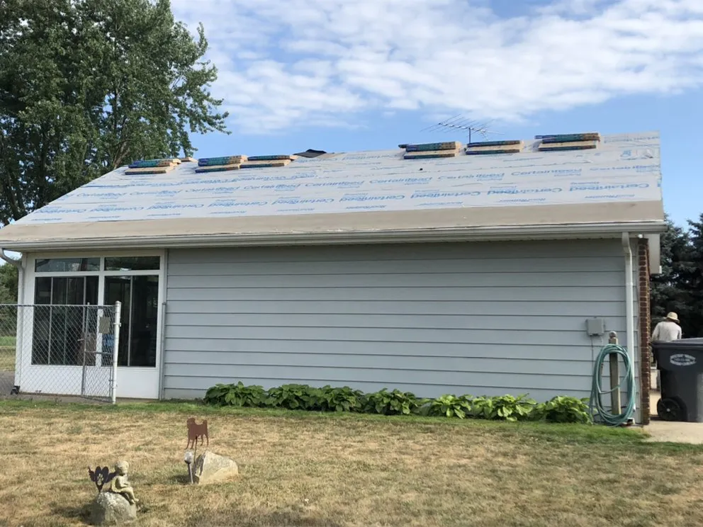 Top-rated roof installation experts serving Coloma, MI - Hired Guns Roofing