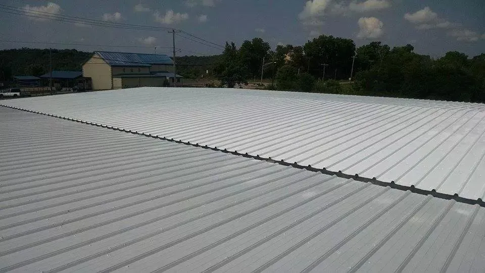 Slide of Hissom Roofing and Construction