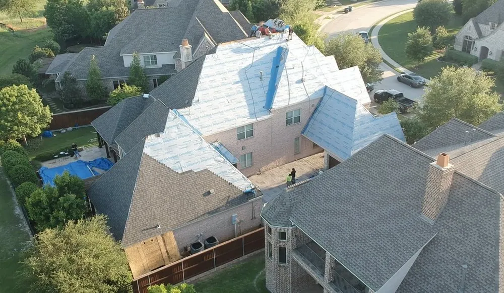 Slide of HIT Roof & Exteriors