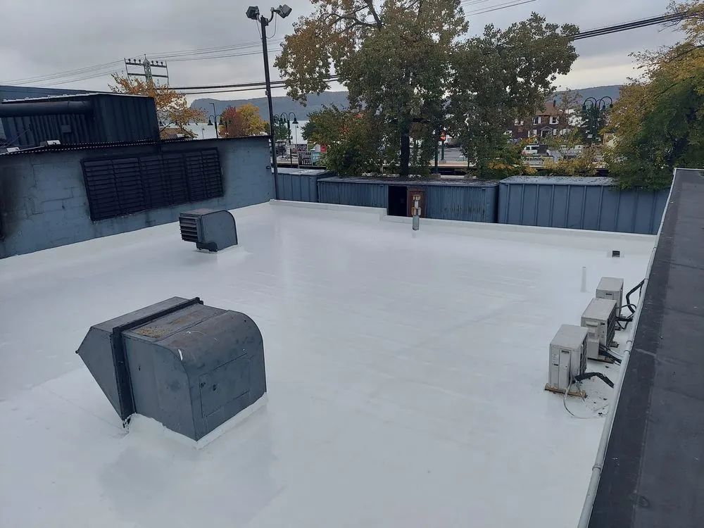 Top-rated roof replacement experts serving Rock Island, TN - Hitchcock Roofing and Construction