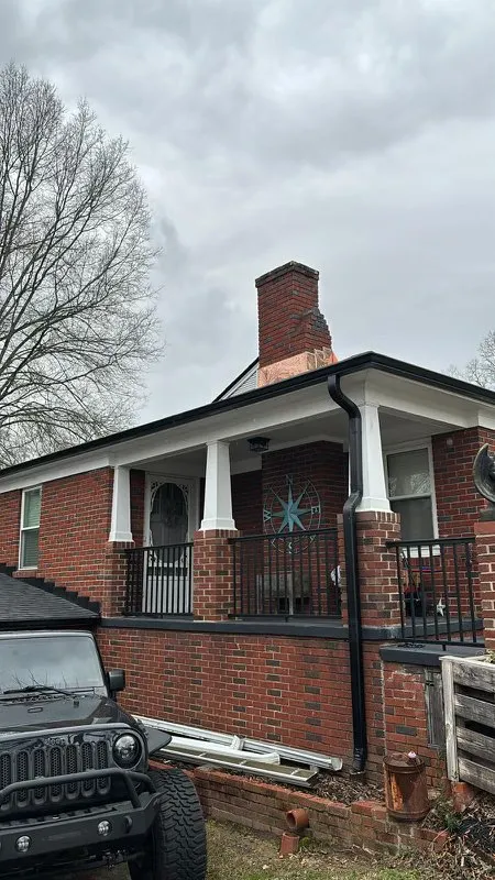 Slide of HL Construction and Roofing