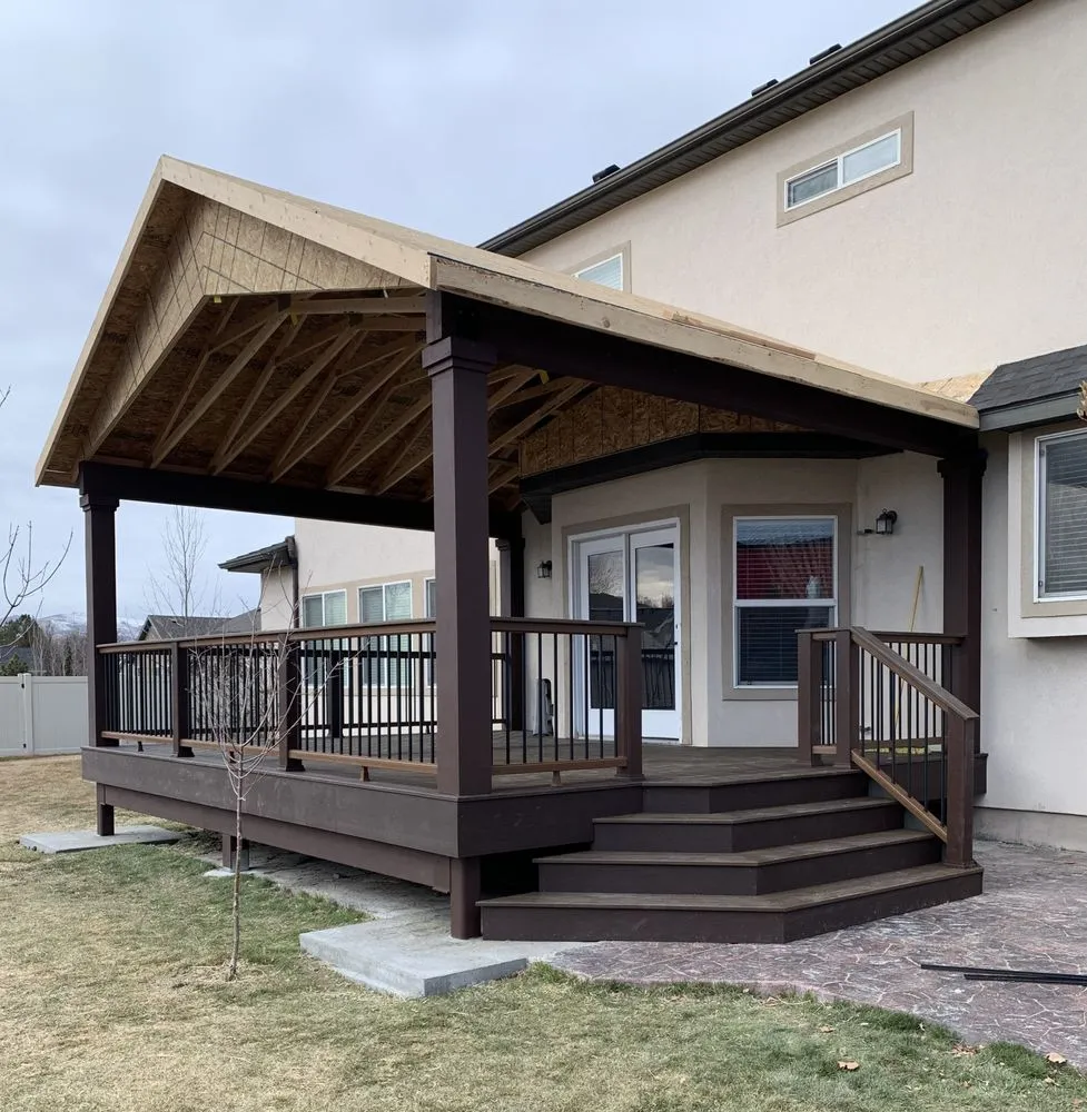 Slide of H&L Custom Builders