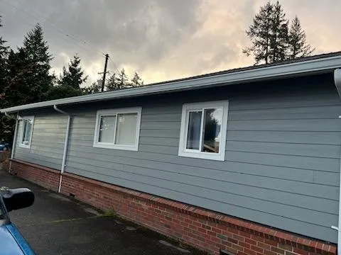 Slide of Hl Homes Construction