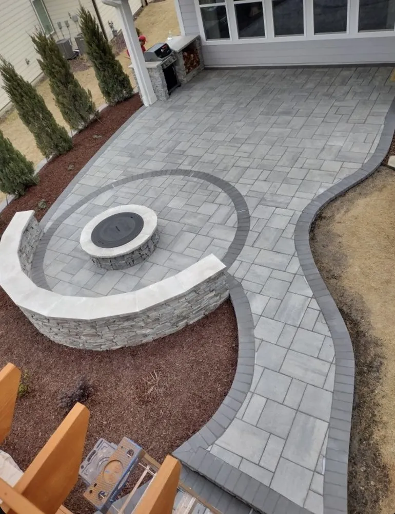 Slide of Hm 360 Construction