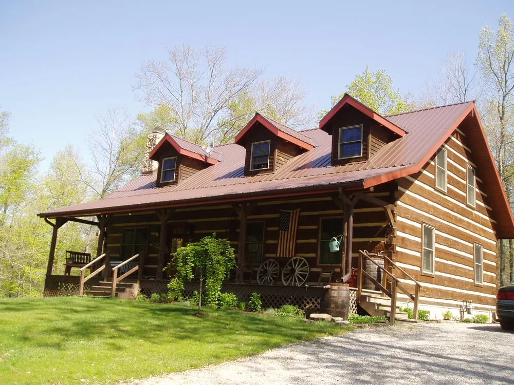 Licensed residential roofing service in St Louisville, OH by HM Metals