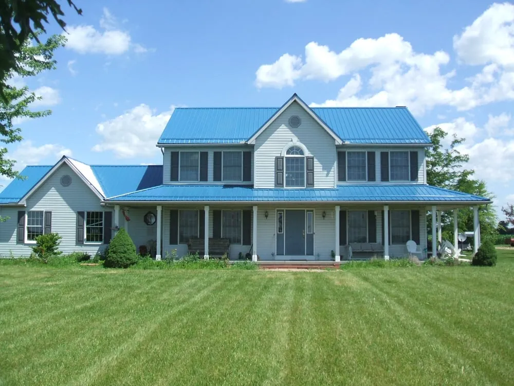 Emergency storm damage roof repair near you across St Louisville, OH - HM Metals