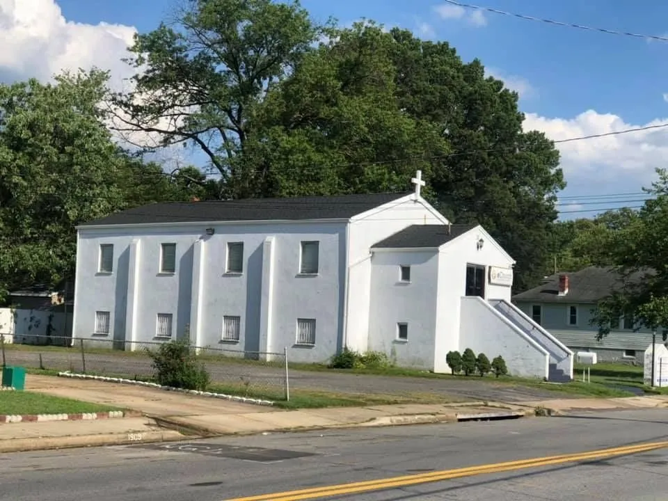 Slide of HMC Roofing & Home Improvements