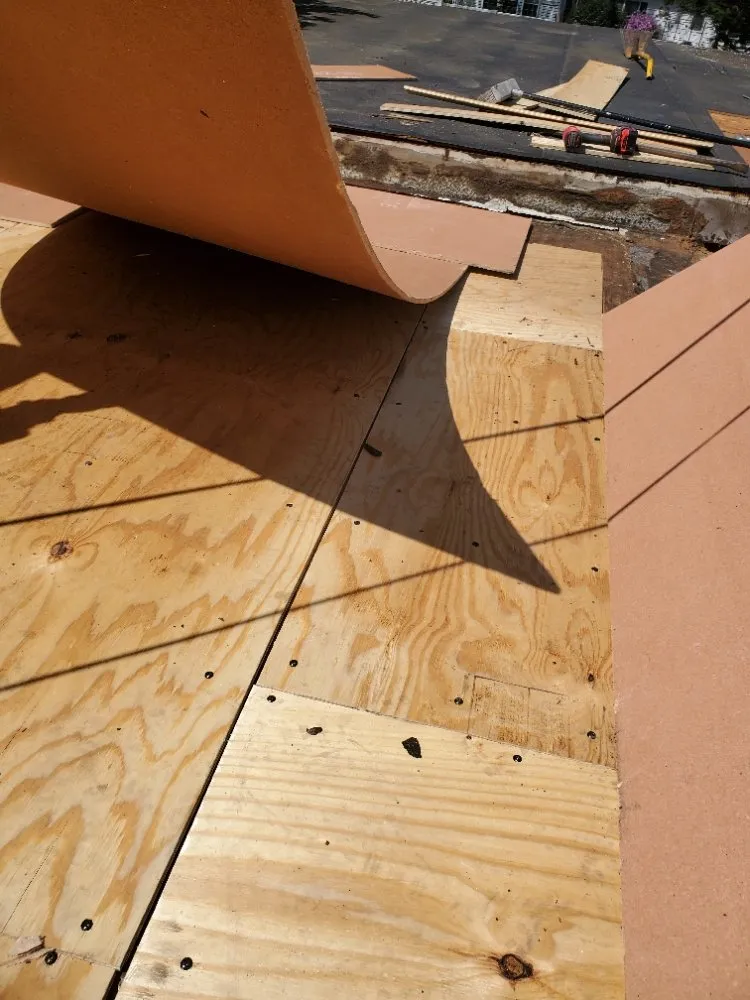 Slide of Hme Roofing & Exteriors