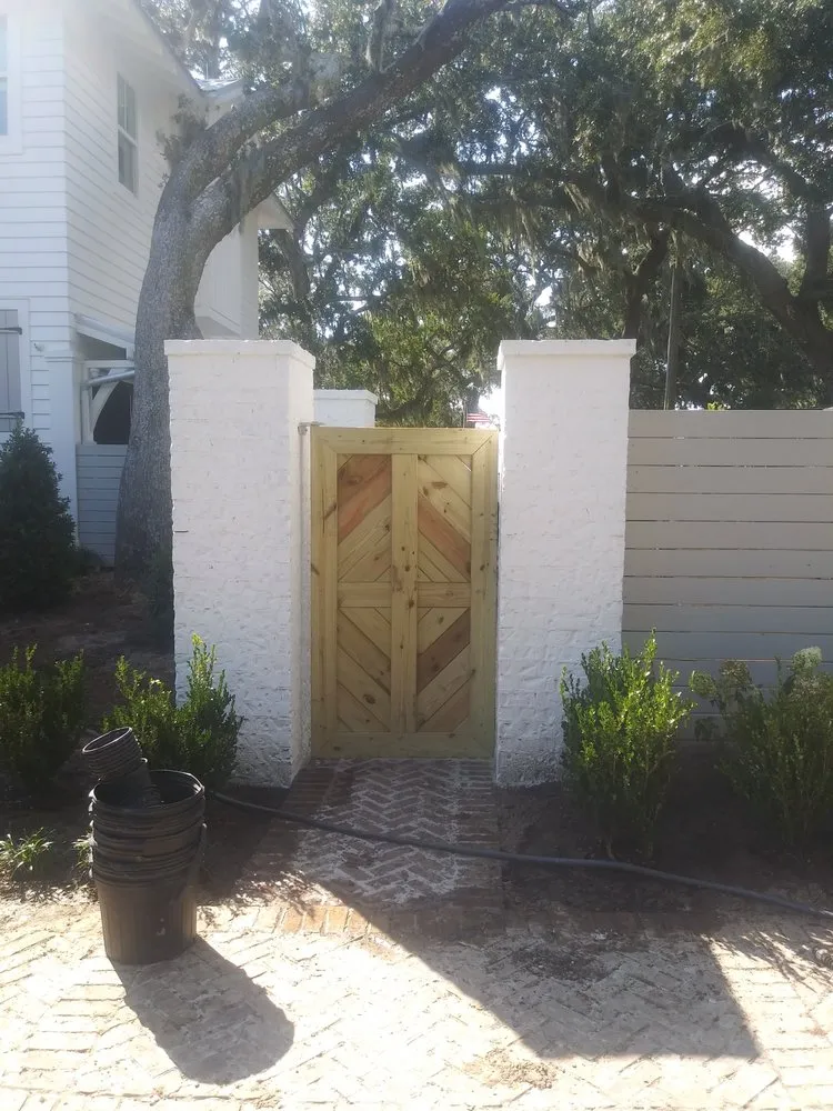 Emergency roof replacement experts serving D'Iberville, MS - HMJ Endeavor
