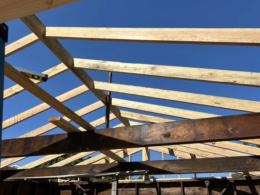 Slide of HN Builders